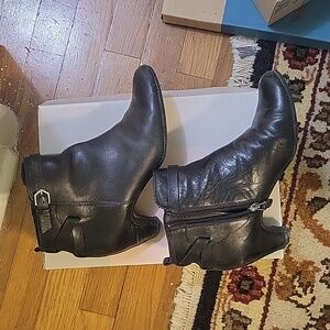 Sam Edelman black booties - 6.5
